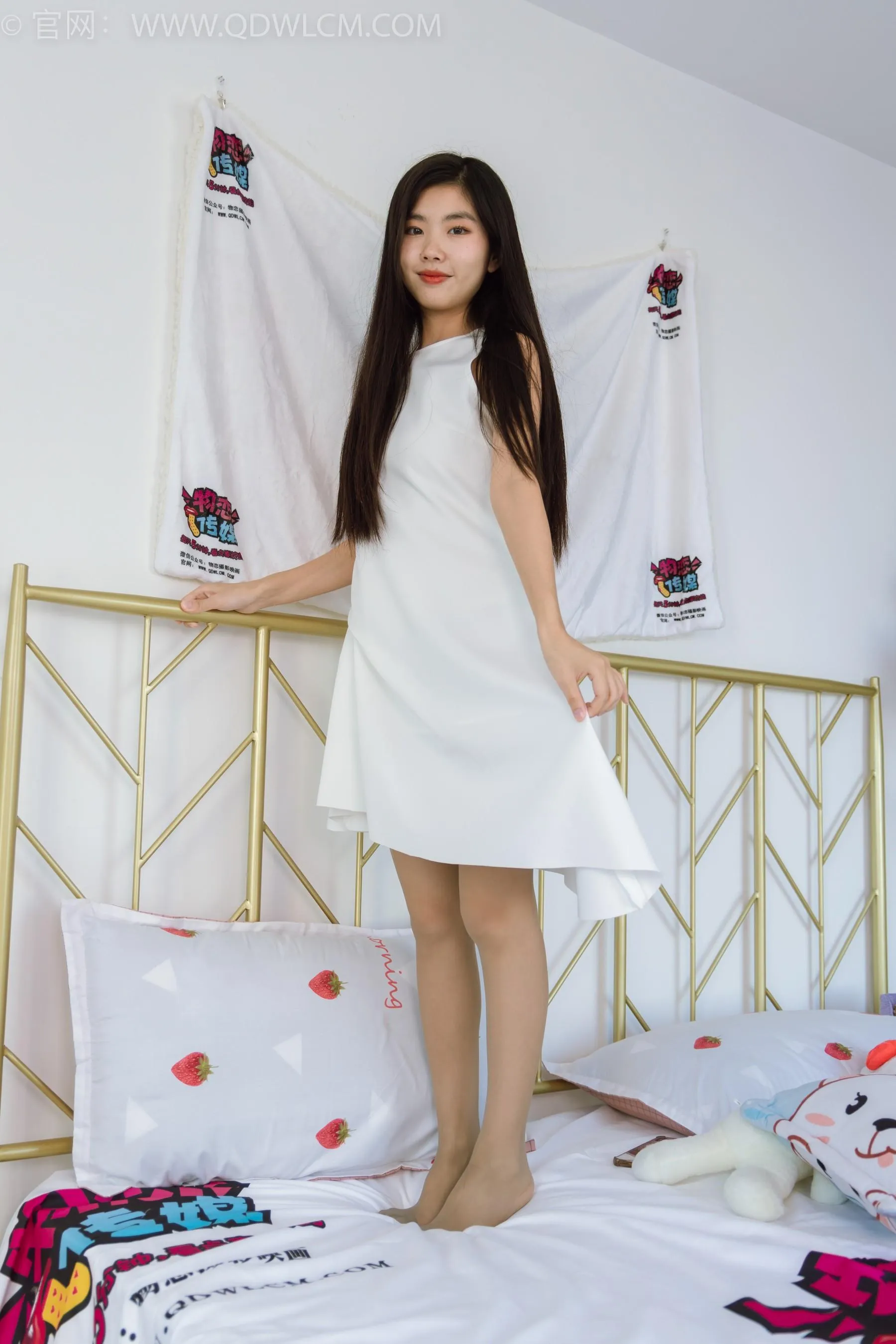 物恋传媒 NO.1571 米米-纯白花嫁 [151P]插图6